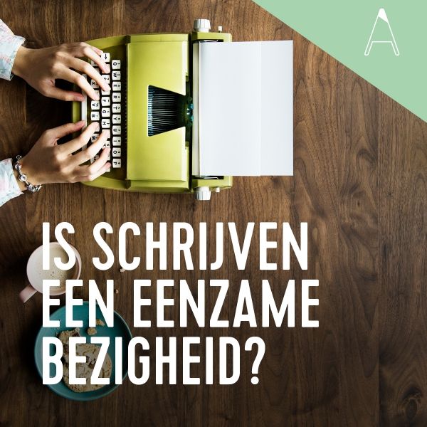 BLOG: Is schrijven een eenzame bezigheid?